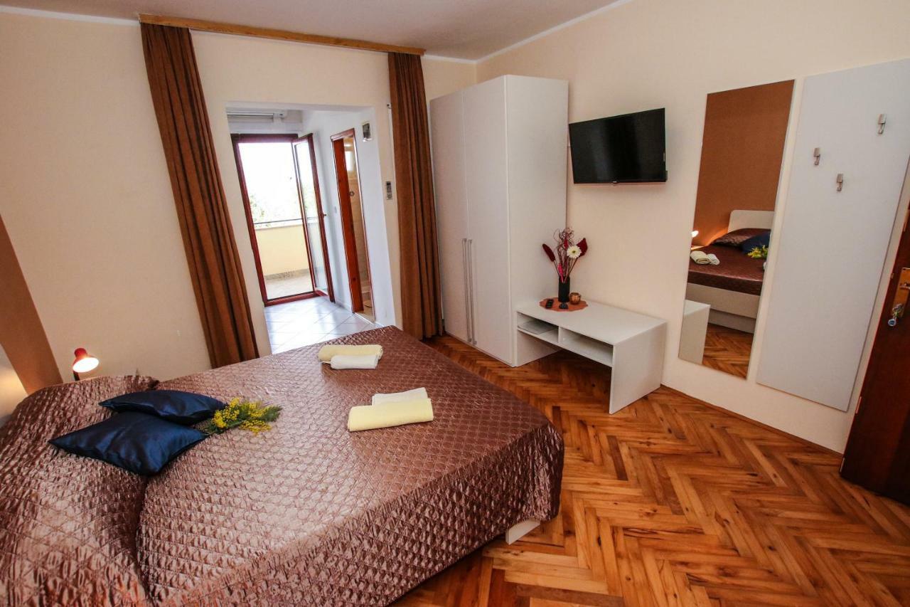 Apartments Ritosa Poreč Exterior foto